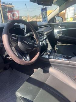 جنسس G70